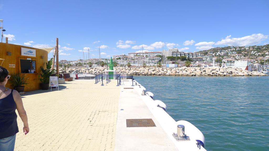 Mini Apartamento Port Aiguadolc Ситжес Екстериор снимка