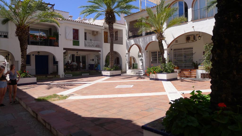 Mini Apartamento Port Aiguadolc Ситжес Екстериор снимка