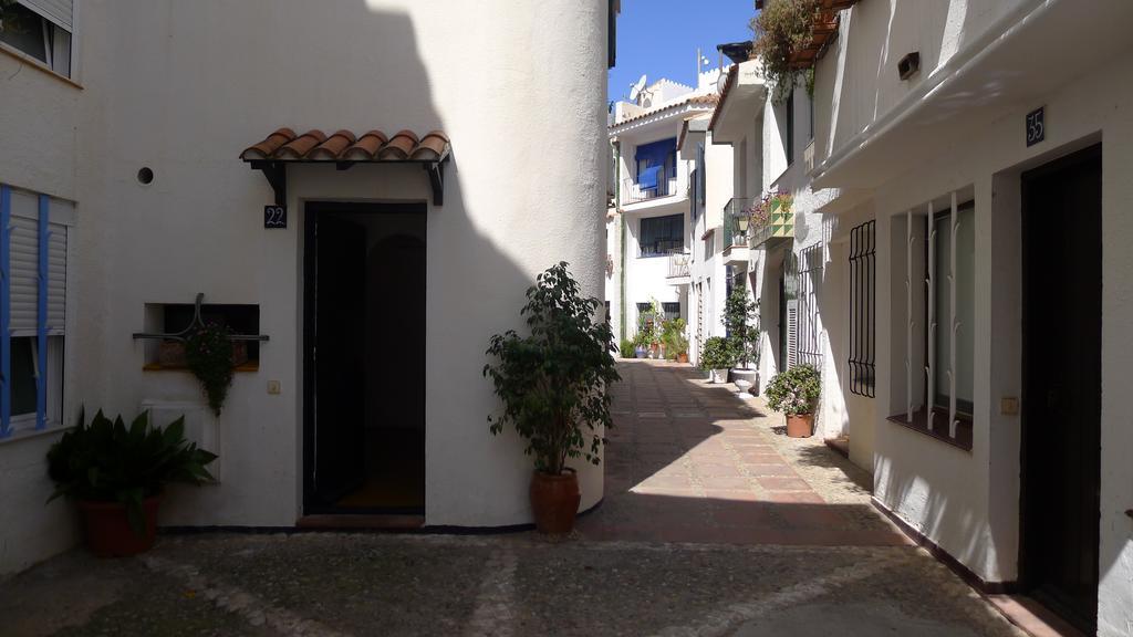 Mini Apartamento Port Aiguadolc Ситжес Екстериор снимка